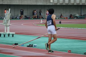 陸上競技部　2年鍵田くん　新人戦埼玉県予選会　8位入賞！🌈